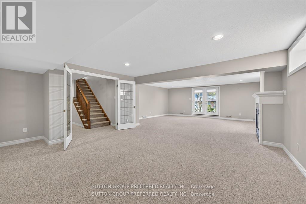 519 Rosecliffe Terrace, London South, Ontario  N6K 4H5 - Photo 36 - X13160482