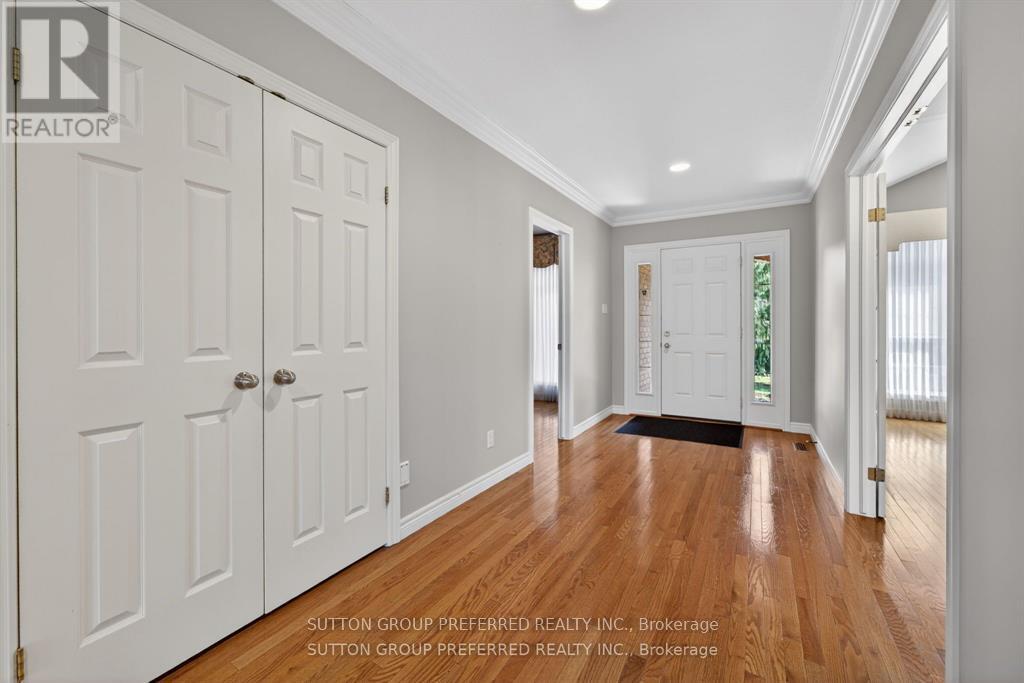 519 Rosecliffe Terrace, London South, Ontario  N6K 4H5 - Photo 5 - X13160482