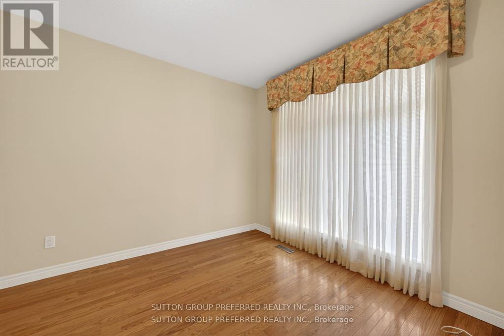 519 Rosecliffe Terrace, London South, Ontario  N6K 4H5 - Photo 8 - X13160482
