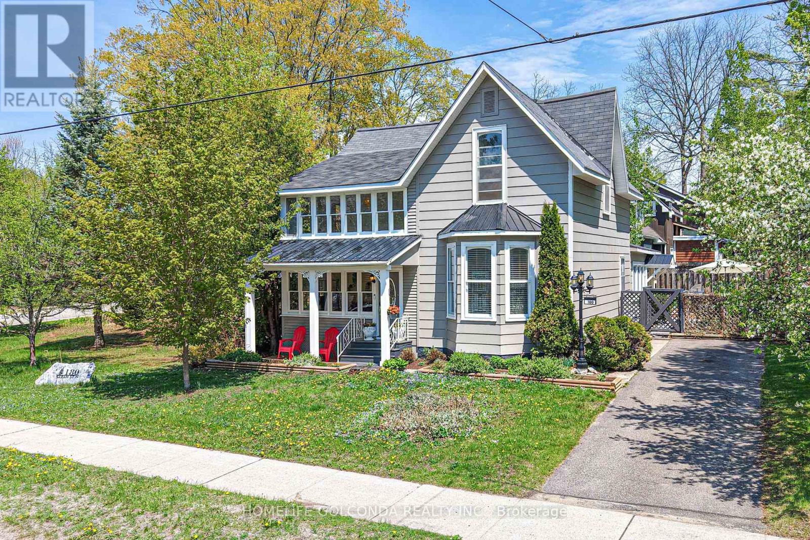180 SARAH STREET N, Gravenhurst, Ontario