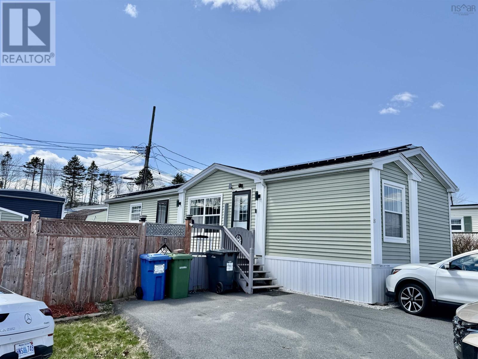 8 Wilson Avenue, Dartmouth, Nova Scotia