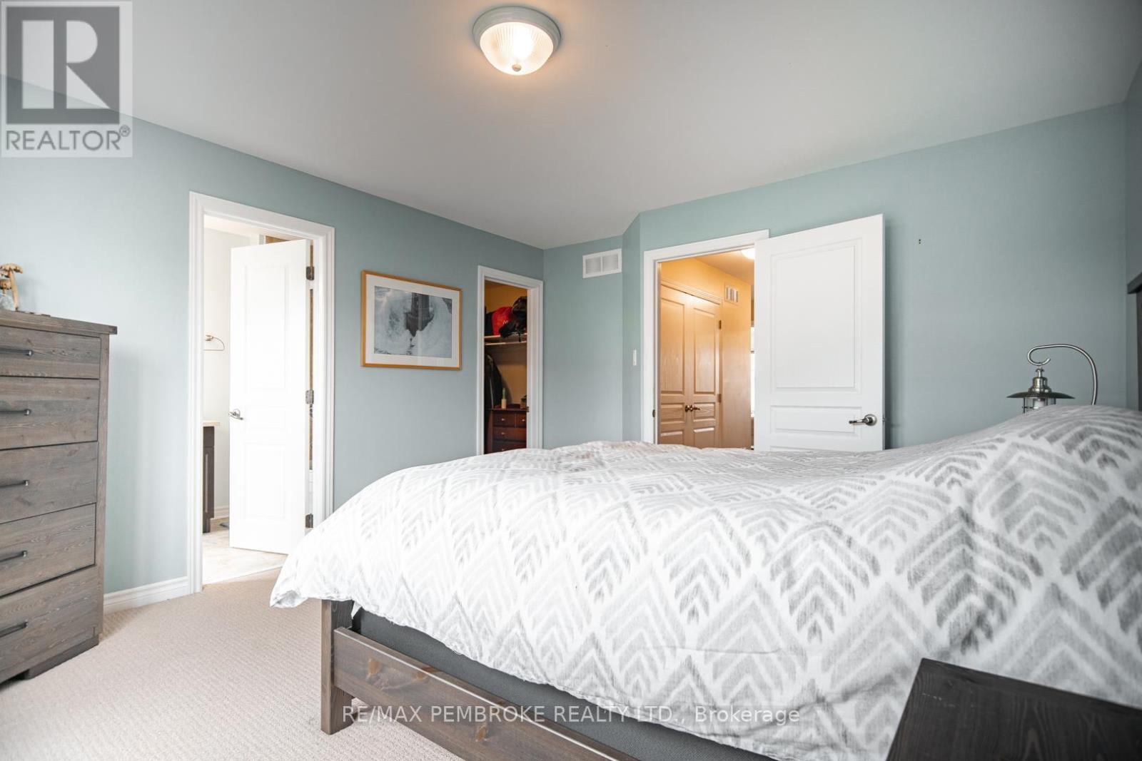 15 Mcnamara Street, Petawawa, Ontario  K8H 0C4 - Photo 16 - X13160620