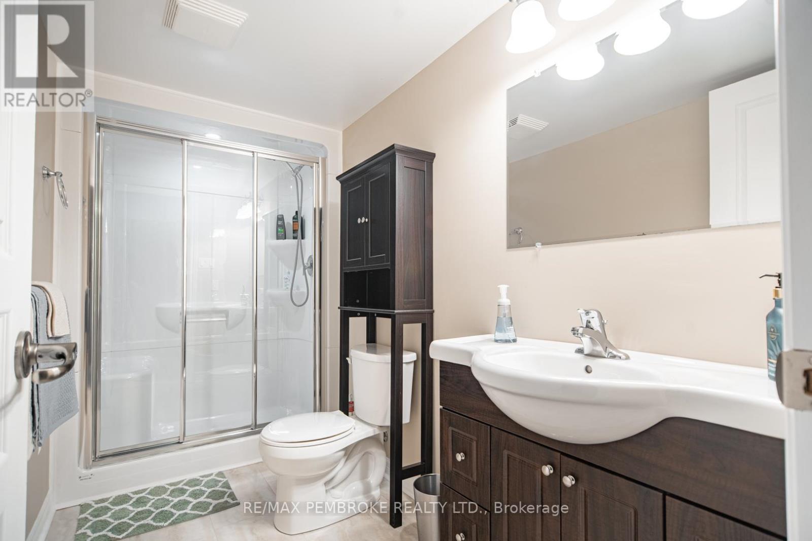 15 Mcnamara Street, Petawawa, Ontario  K8H 0C4 - Photo 29 - X13160620