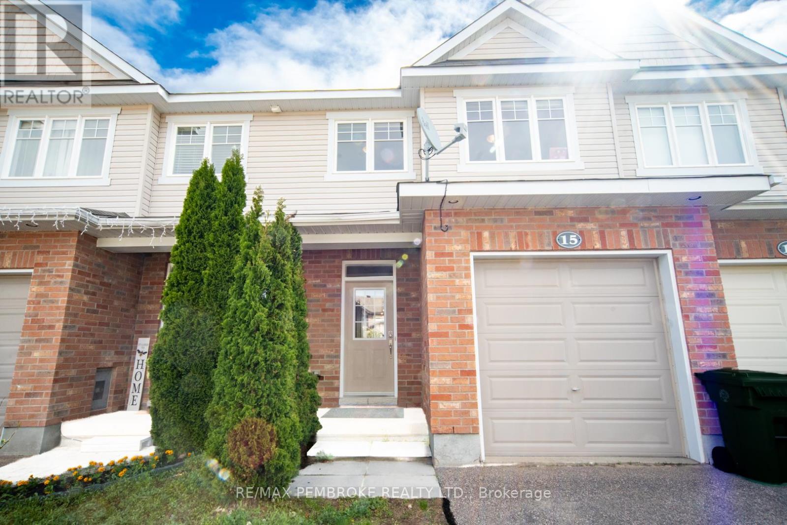 15 Mcnamara Street, Petawawa, Ontario  K8H 0C4 - Photo 32 - X13160620