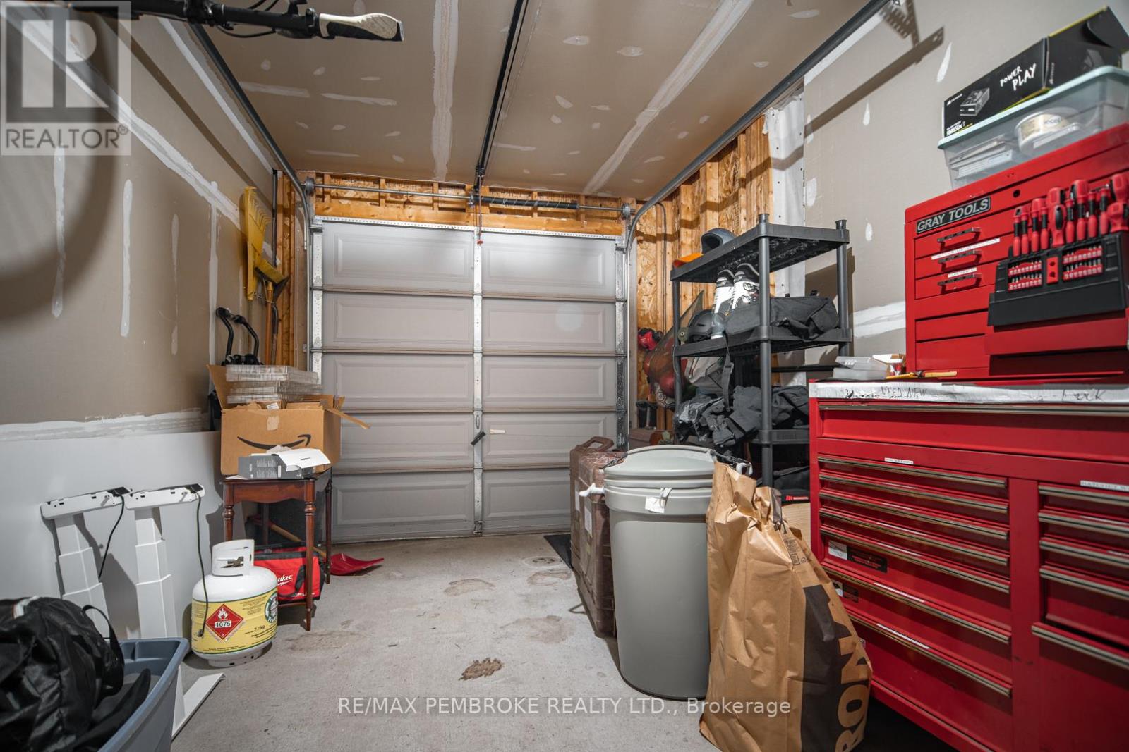 15 Mcnamara Street, Petawawa, Ontario  K8H 0C4 - Photo 37 - X13160620