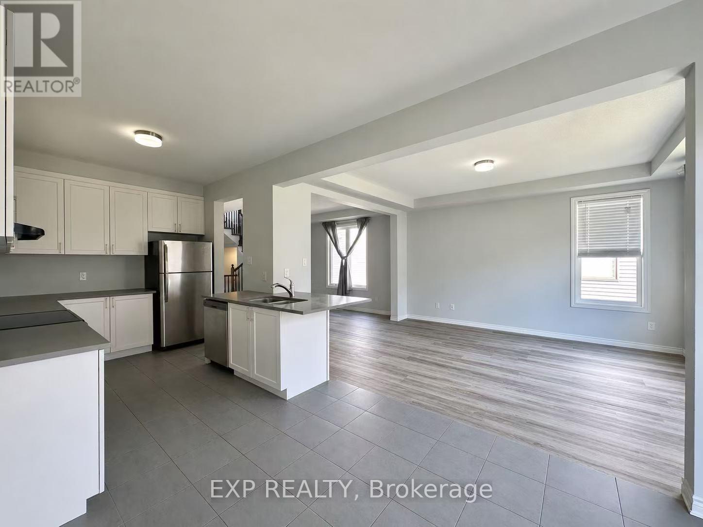 823 Regulus Ridge, Ottawa, Ontario  K2J 6S9 - Photo 5 - X13160594