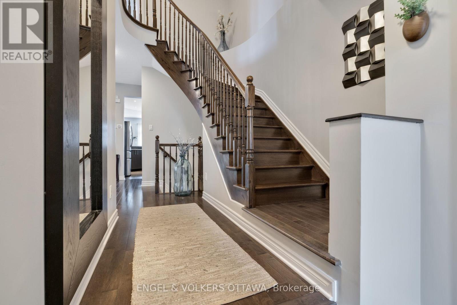 425 Cooks Mill Crescent, Ottawa, Ontario  K1V 2M9 - Photo 6 - X13160624