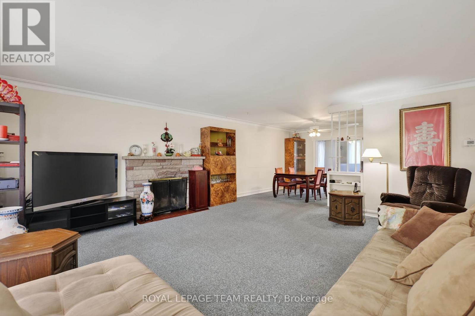 658 Tillbury Avenue W, Ottawa, Ontario  K2A 1A1 - Photo 5 - X13160668