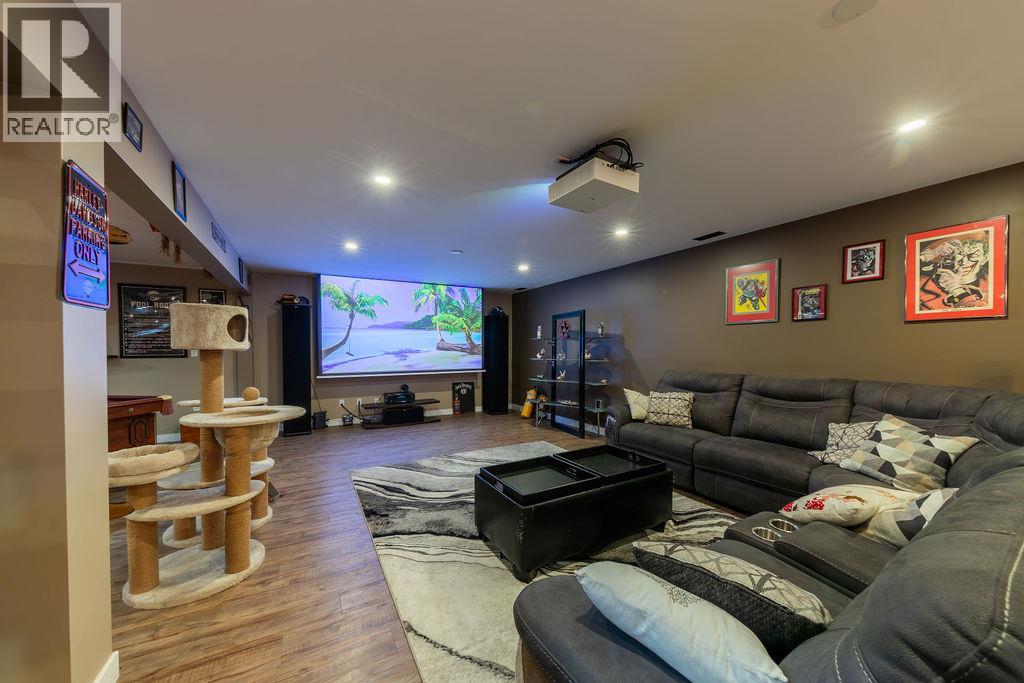 985 Schreiner Street, Kamloops, British Columbia  V2B 5W1 - Photo 40 - 10388471