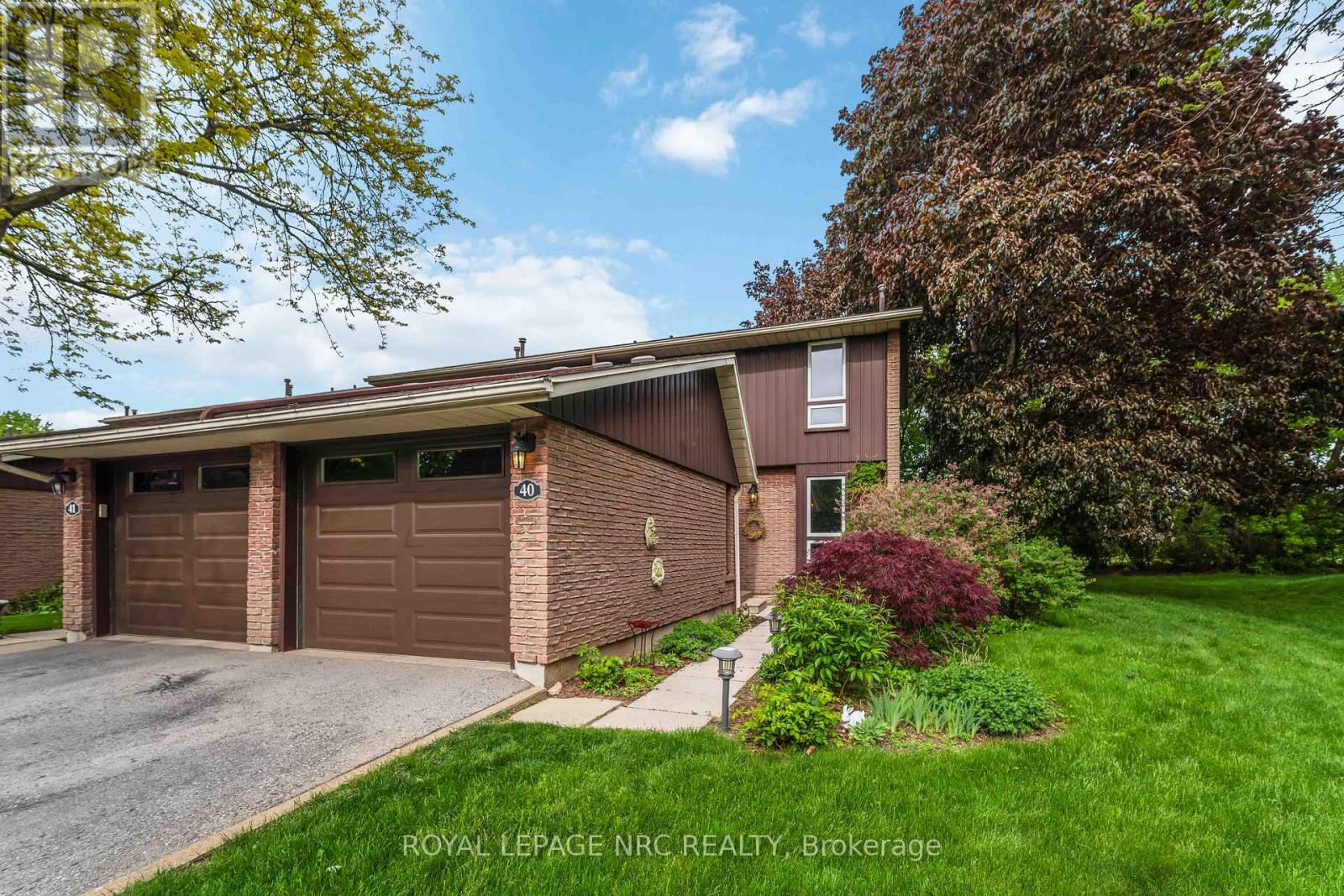 40 - 122 Lakeshore Road, St. Catharines, Ontario  L2N 6N6 - Photo 1 - X13160360