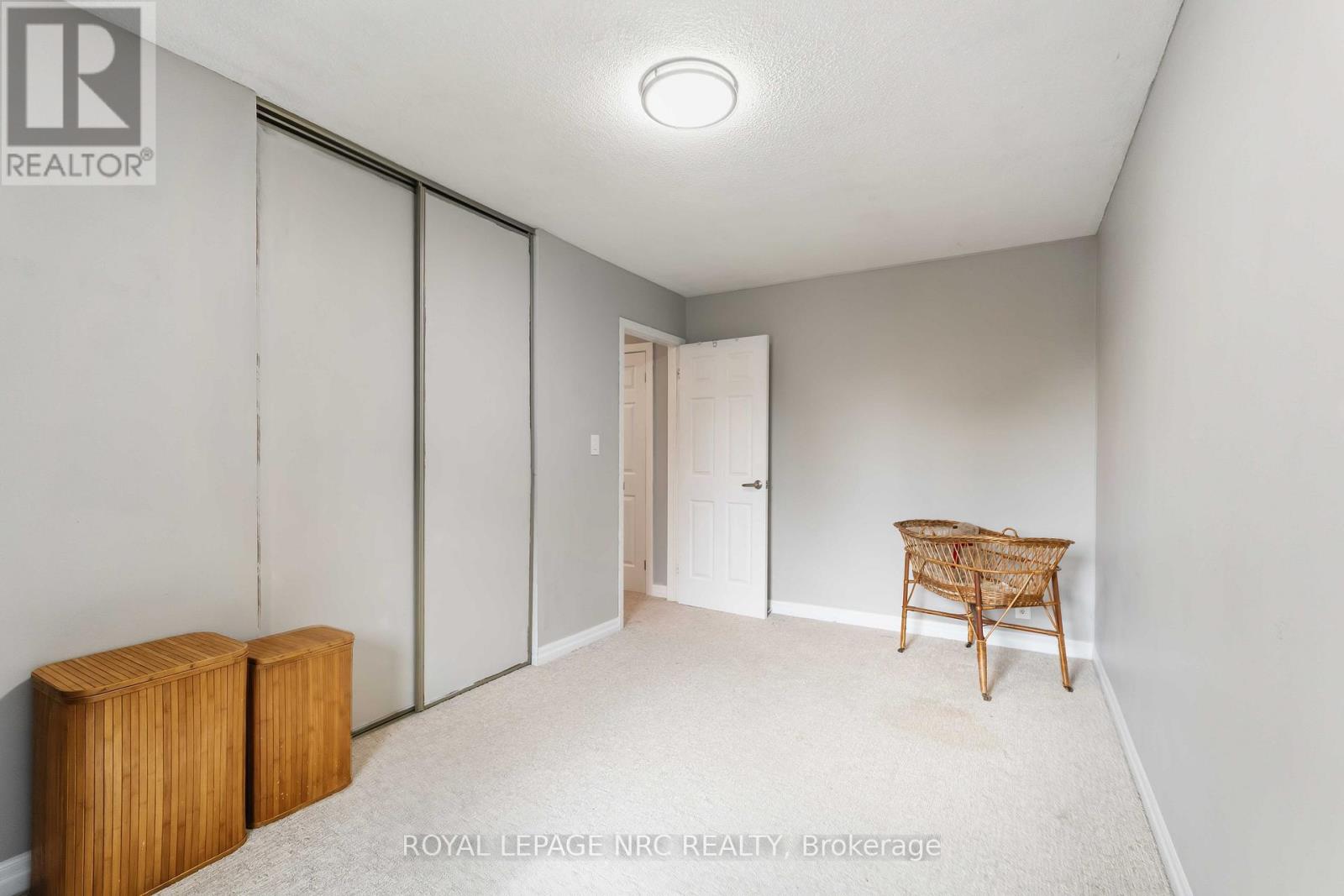 40 - 122 Lakeshore Road, St. Catharines, Ontario  L2N 6N6 - Photo 24 - X13160360