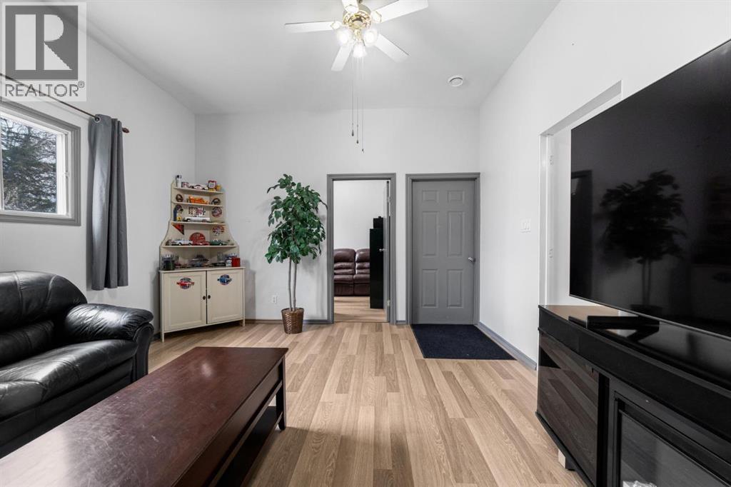 47404 Range Road 184, Rural Camrose County, Alberta  T0B 3P0 - Photo 14 - A2313003