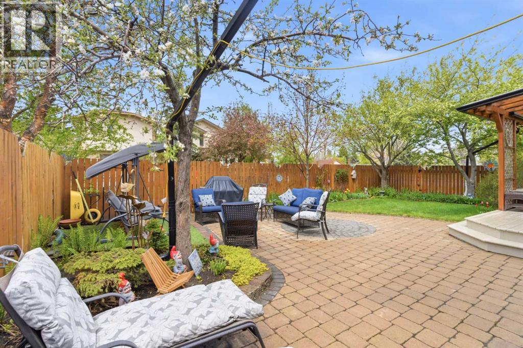204 Sunrise Circle SE, Calgary, Alberta  T2X 2Z8 - Photo 38 - A2292759