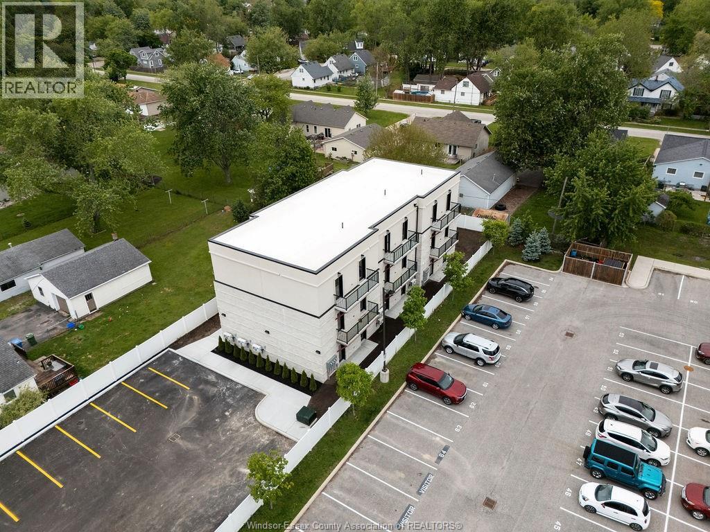 133 Laird Avenue Unit# 203, Essex, Ontario N8M 1S4 - Photo 2 - 26011829
