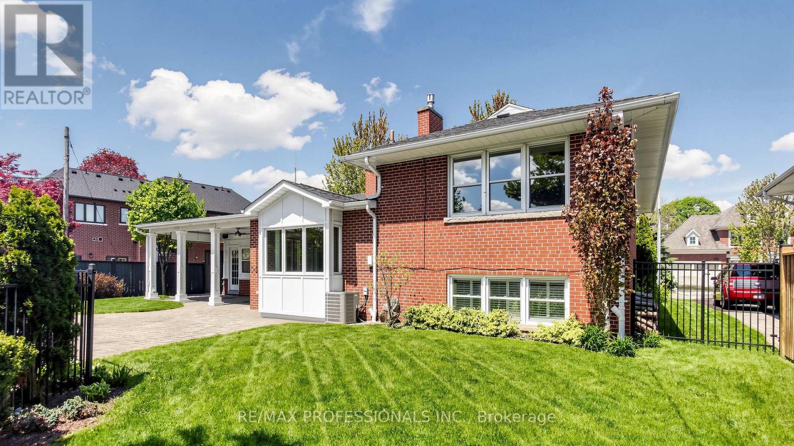 26 Abilene Drive, Toronto, Ontario  M9A 2M8 - Photo 41 - W13152458
