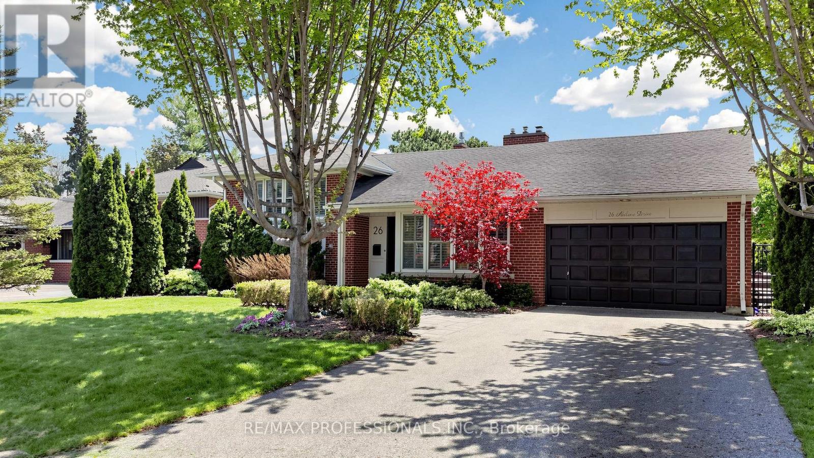 26 Abilene Drive, Toronto, Ontario  M9A 2M8 - Photo 6 - W13152458