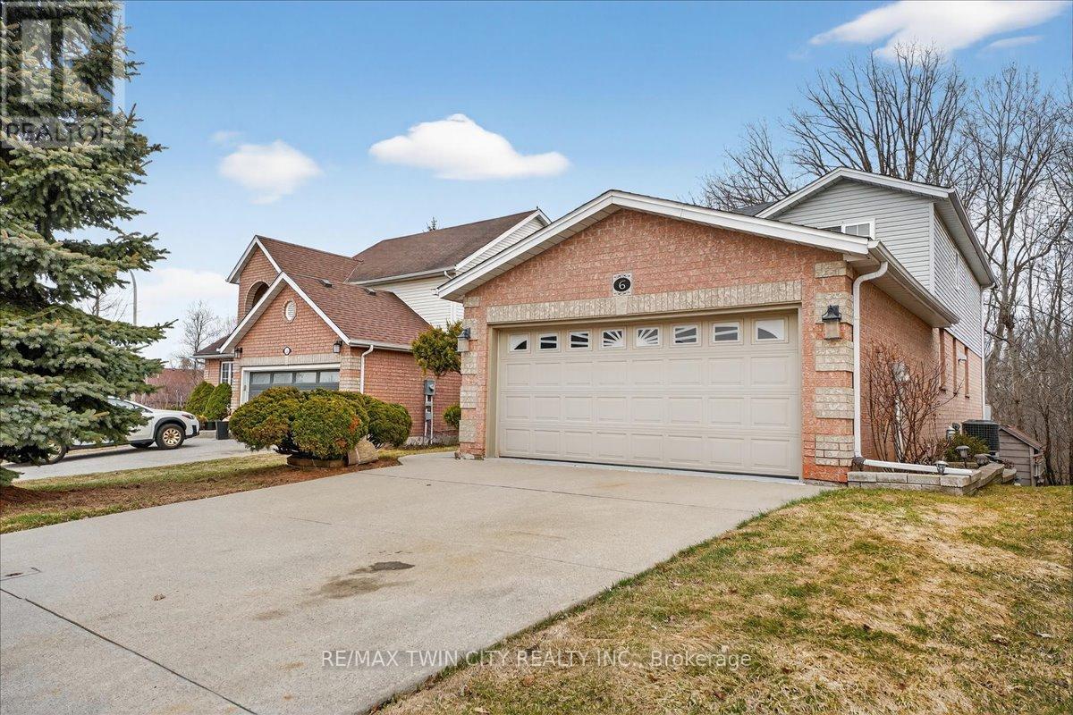 6 Ardwood Place, Kitchener, Ontario  N2A 4C3 - Photo 4 - X12925380