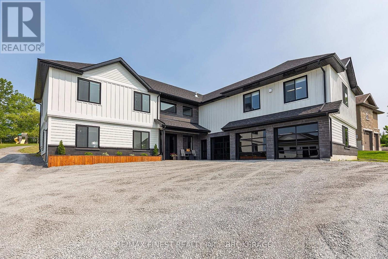 181 MORGAN DRIVE, Frontenac, Ontario