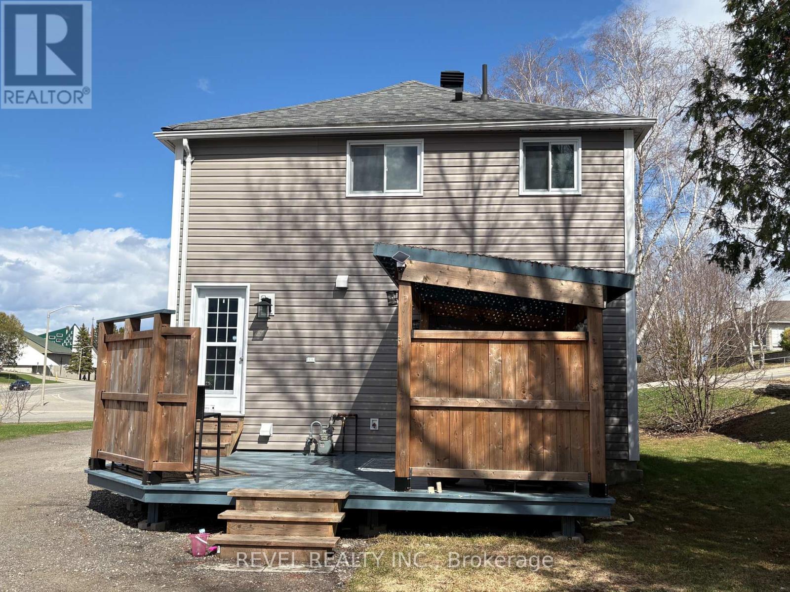 241 Sixth Avenue, Cochrane, Ontario  P0L 1C0 - Photo 4 - T13160450