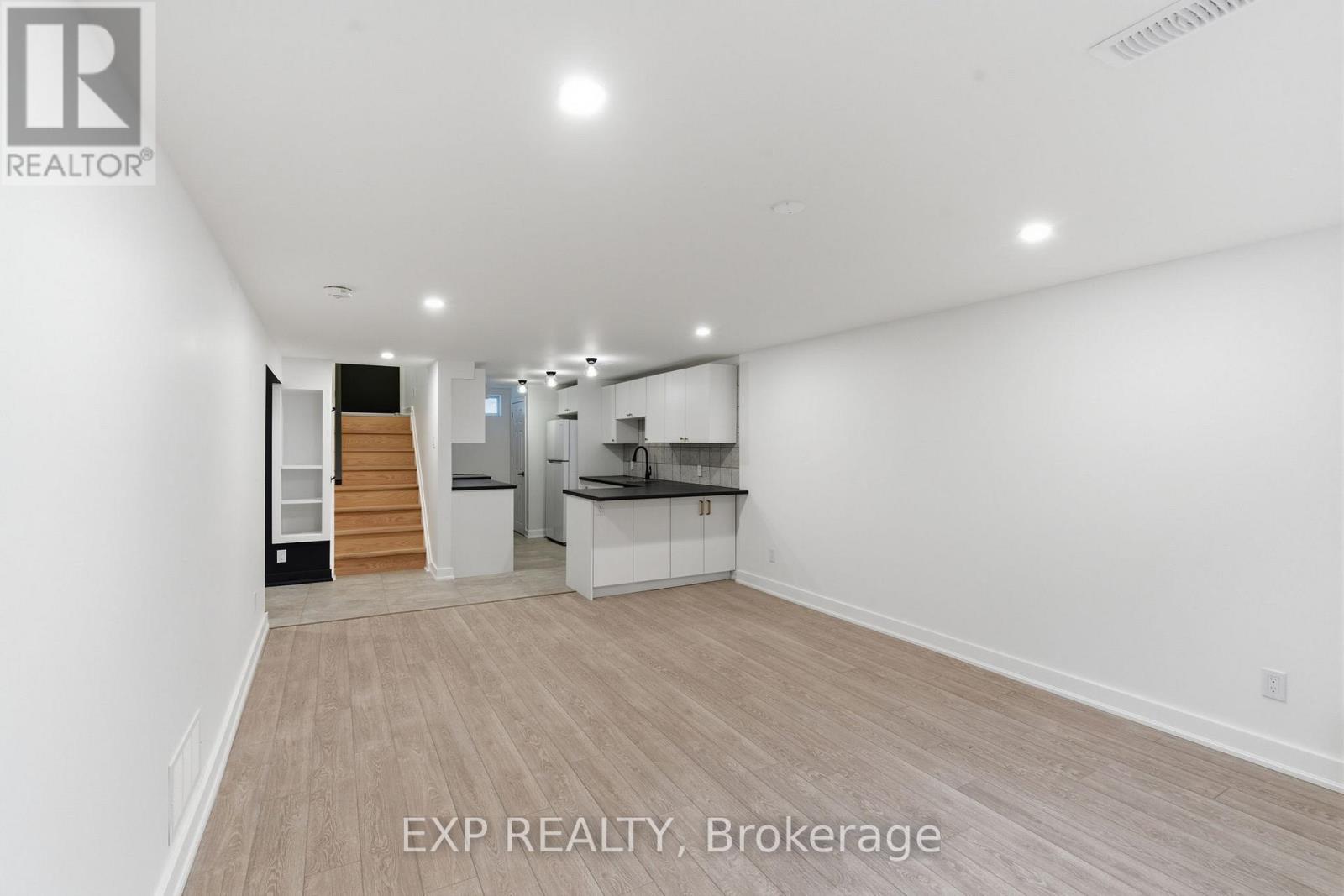 111 Riverside Drive N, Oshawa, Ontario  L1G 6J6 - Photo 12 - E13141834