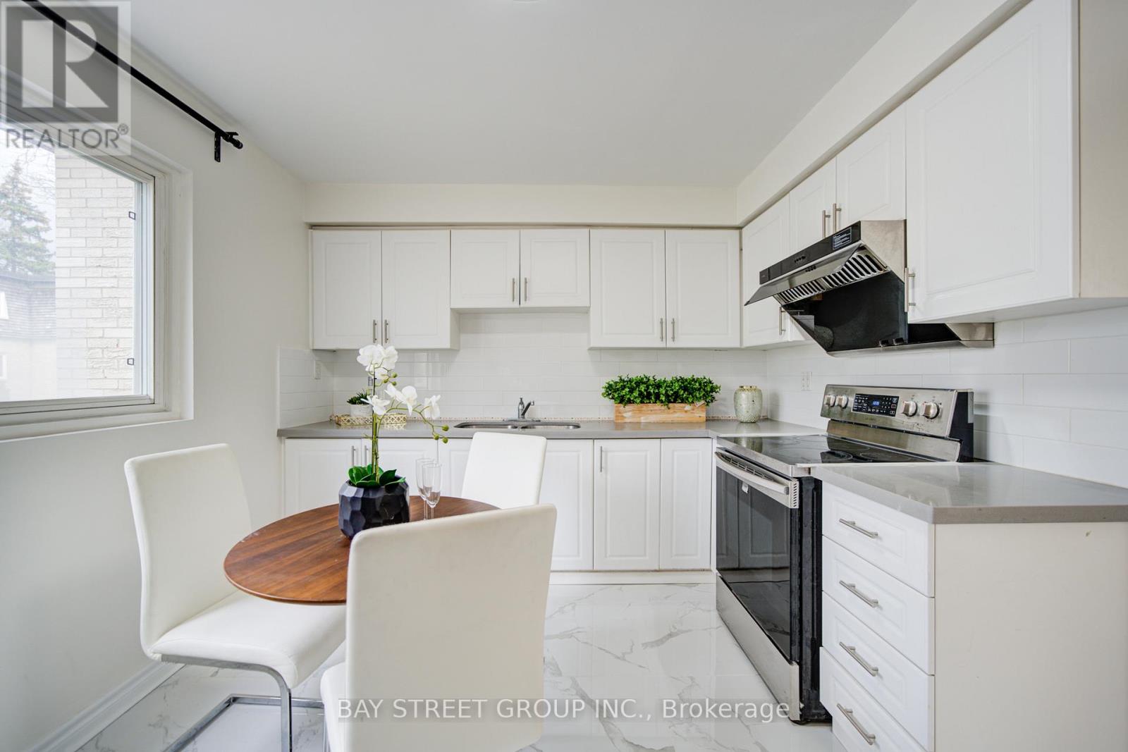108 Courville Coachway, Toronto, Ontario  M2J 3V7 - Photo 16 - C13160318