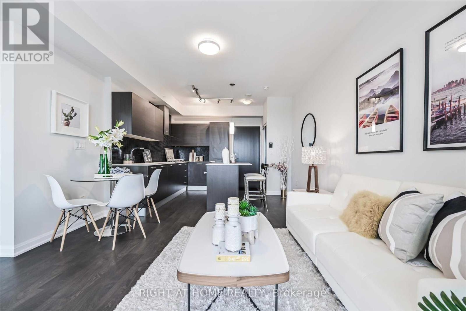 2305 - 11 Bogert Avenue, Toronto, Ontario  M2N 0H4 - Photo 6 - C13160374