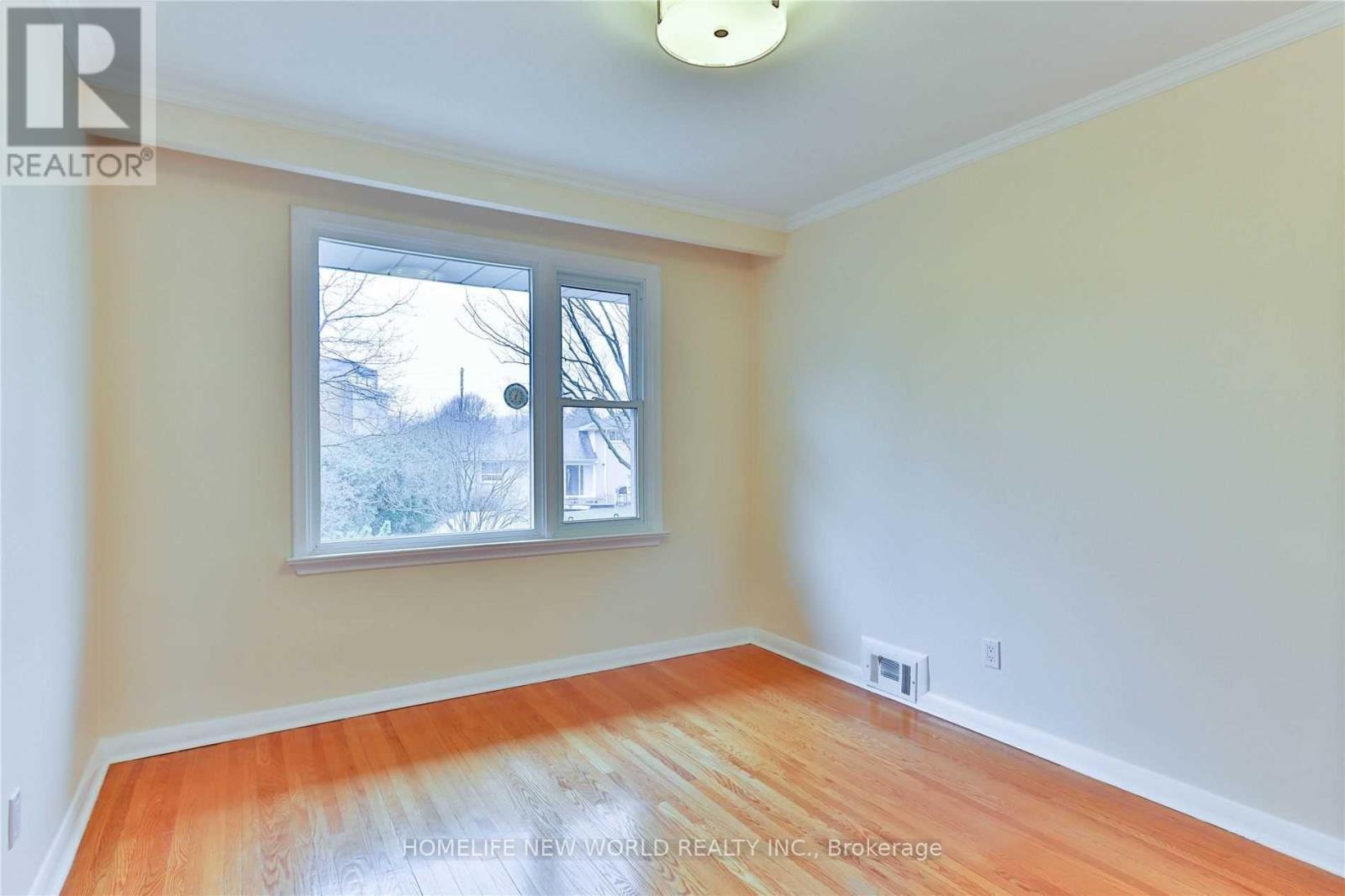 6 Bathford Crescent, Toronto, Ontario  M2J 2S4 - Photo 11 - C13160618