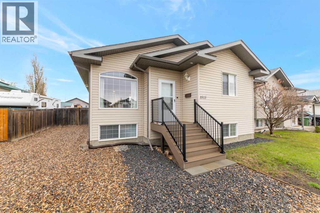 1513 49 Avenue, Lloydminster, Saskatchewan