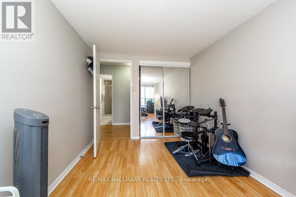 207 - 410 Mclevin Avenue, Toronto, Ontario  M1B 5J5 - Photo 27 - E13160410