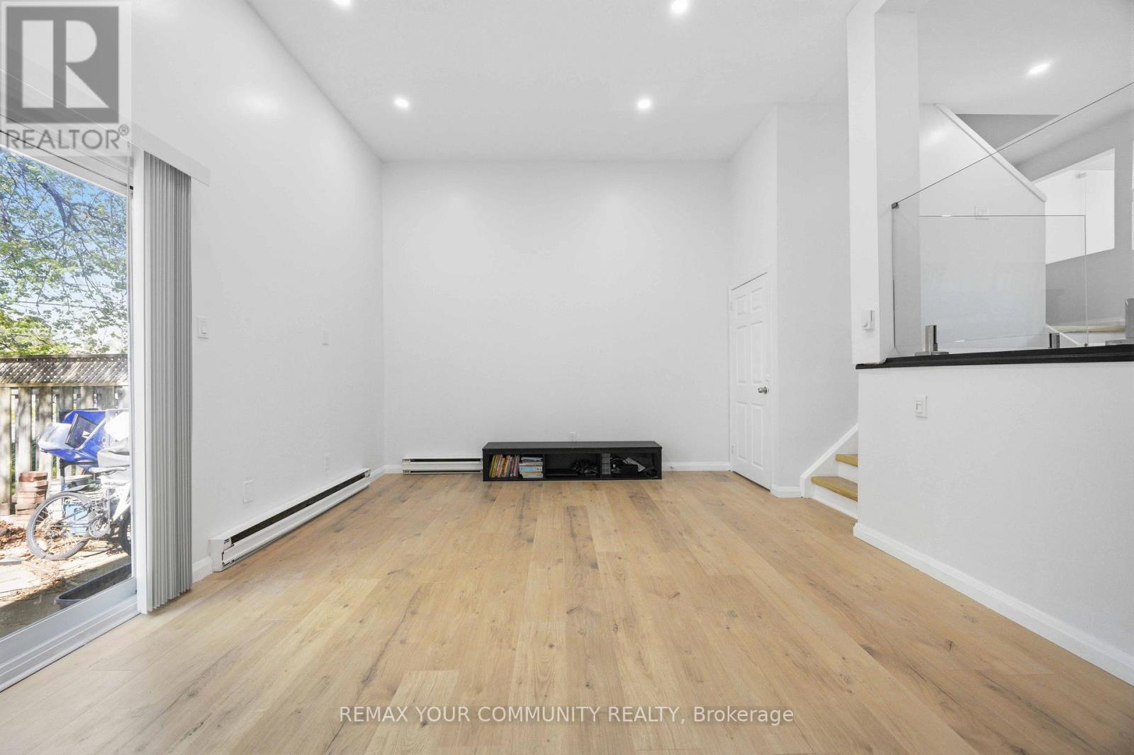 1 - 141 Galloway Road, Toronto, Ontario  M1E 4X4 - Photo 5 - E13160414