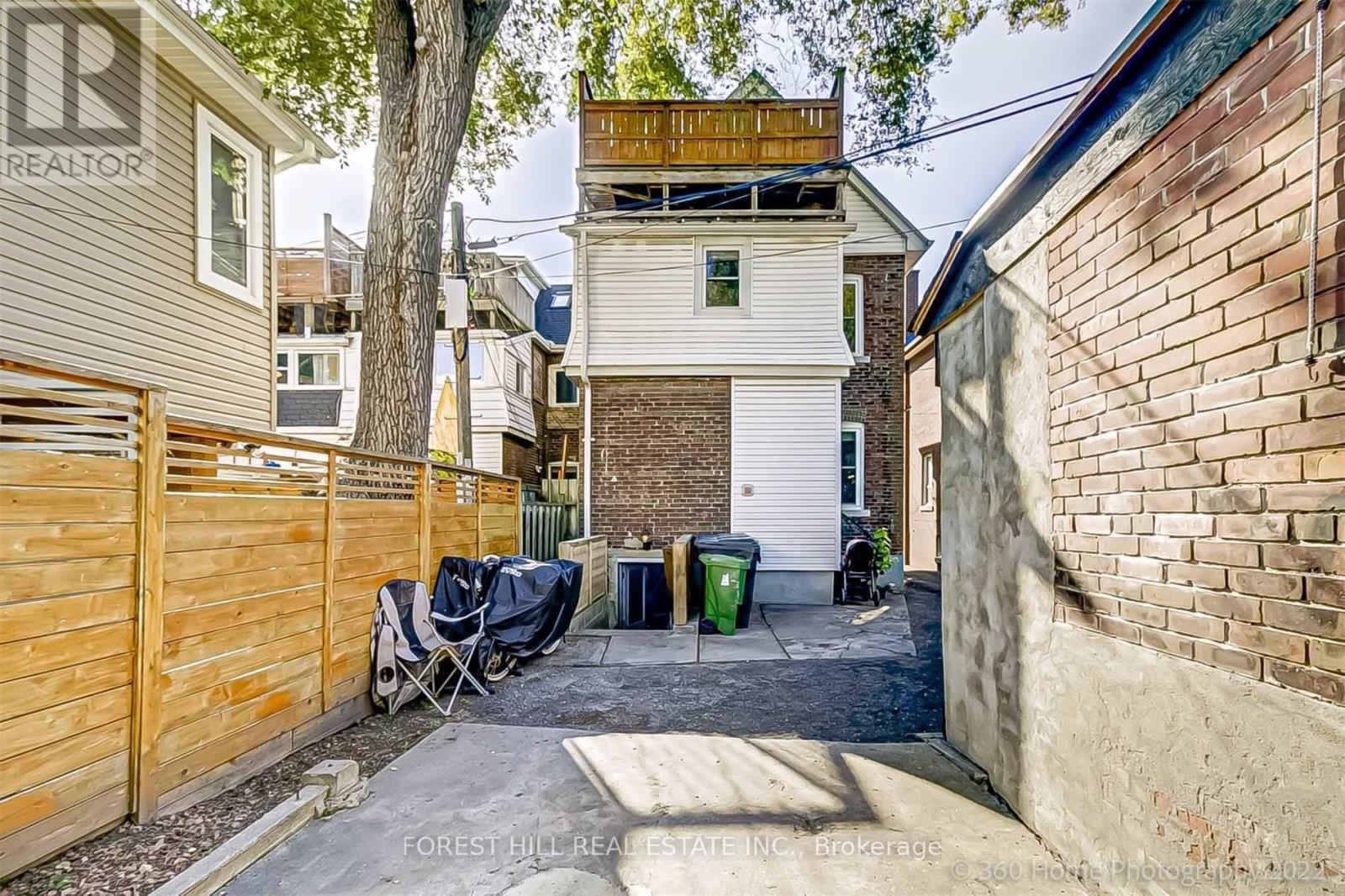 373 Woodbine Avenue, Toronto, Ontario  M4L 3P7 - Photo 35 - E13160574