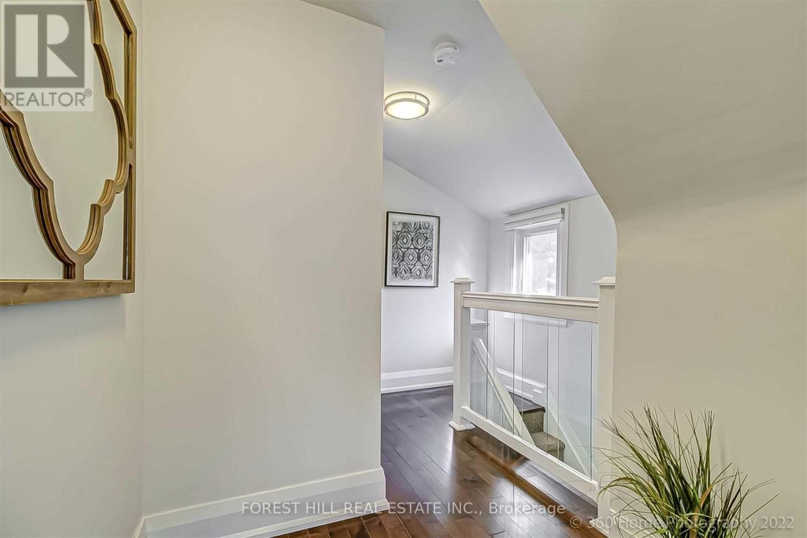 373 Woodbine Avenue, Toronto, Ontario M4L 3P7 - Photo 23 - E13160578