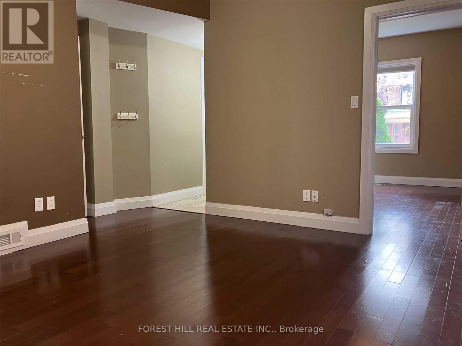 373 Woodbine Avenue, Toronto, Ontario M4L 3P7 - Photo 28 - E13160578