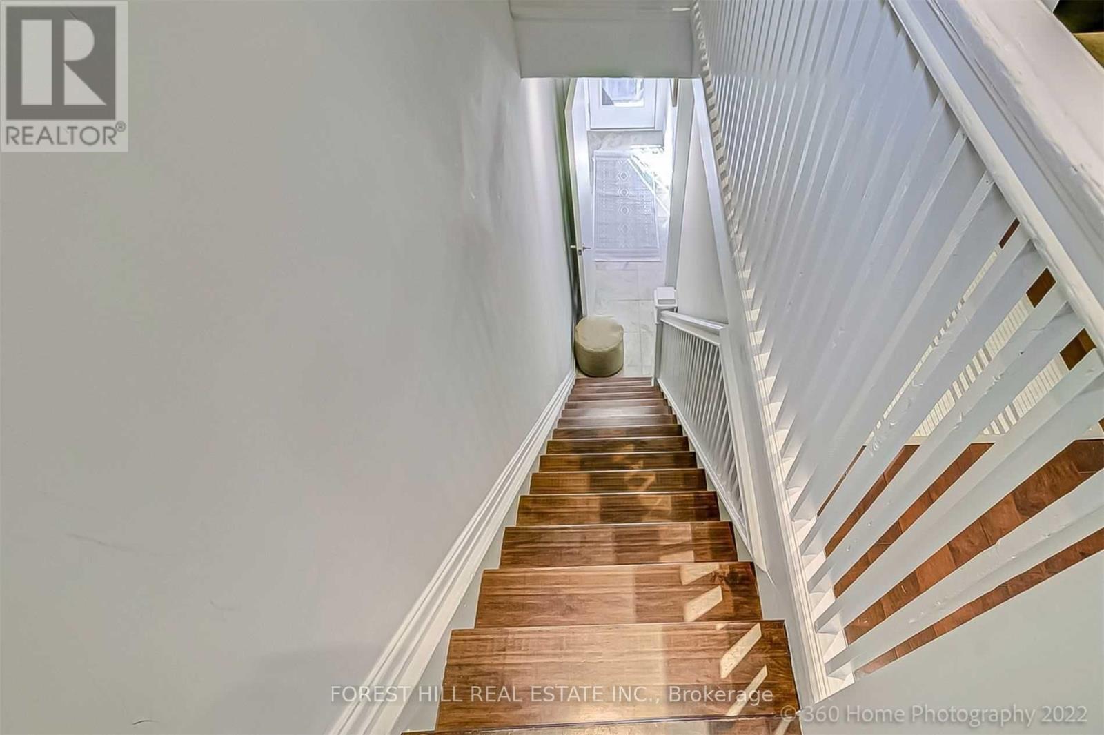 373 Woodbine Avenue, Toronto, Ontario M4L 3P7 - Photo 6 - E13160578