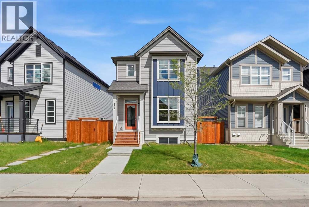 176 Walcrest Boulevard SE, Calgary, Alberta