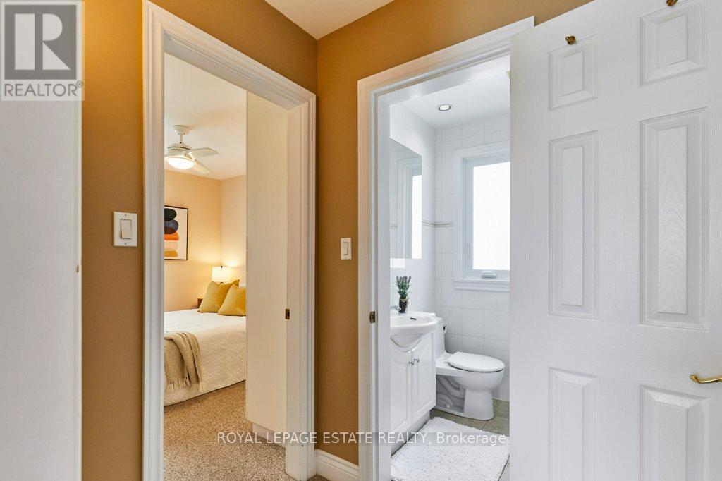 138 August Avenue, Toronto, Ontario  M1L 3N4 - Photo 15 - E13160650