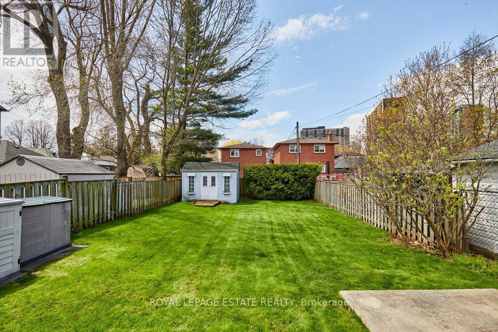 138 August Avenue, Toronto, Ontario  M1L 3N4 - Photo 27 - E13160650
