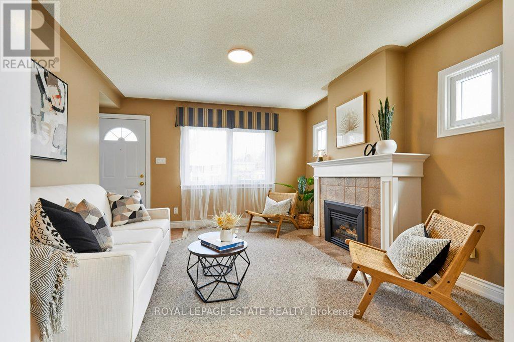 138 August Avenue, Toronto, Ontario  M1L 3N4 - Photo 4 - E13160650