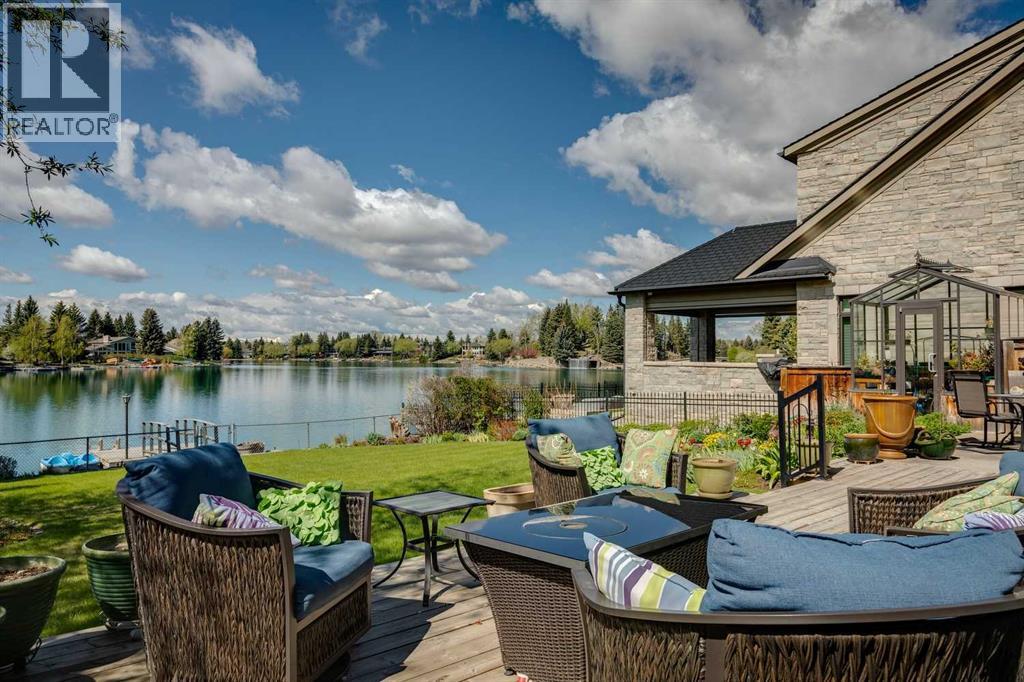 947 Lake Placid Drive SE, Calgary, Alberta  T2J 4C4 - Photo 30 - A2312401