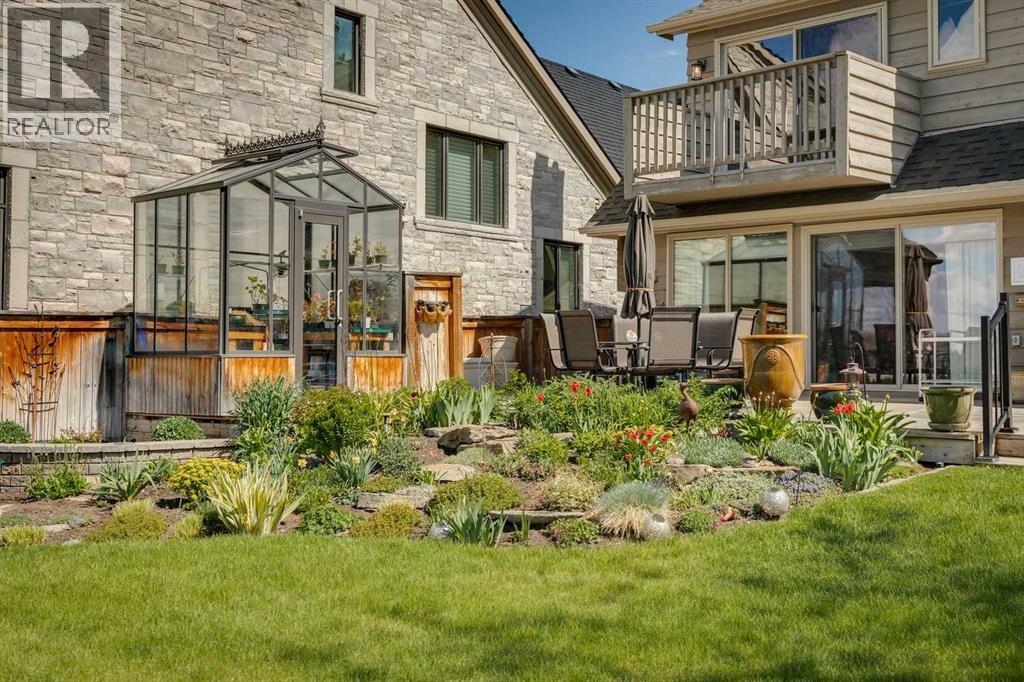 947 Lake Placid Drive SE, Calgary, Alberta  T2J 4C4 - Photo 31 - A2312401