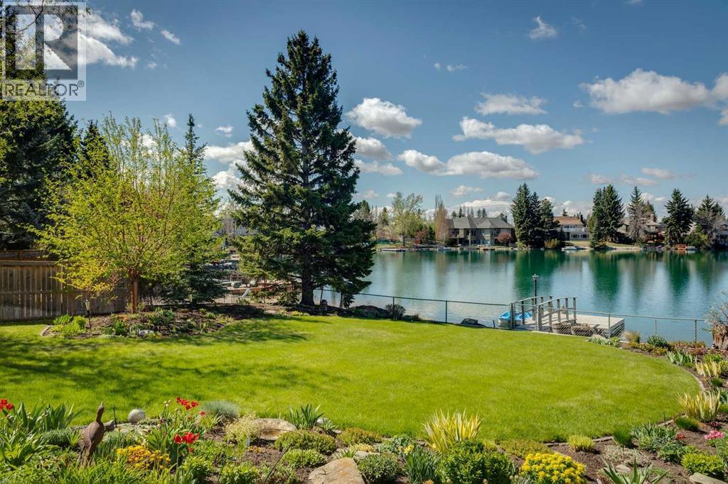 947 Lake Placid Drive SE, Calgary, Alberta  T2J 4C4 - Photo 32 - A2312401