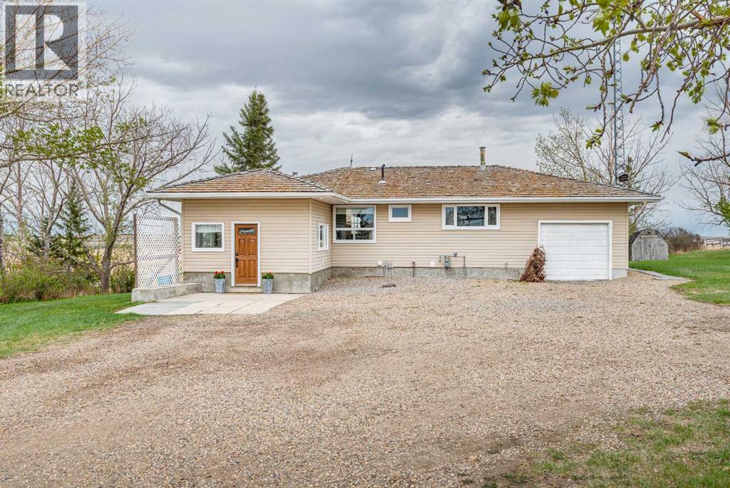 311081 Rge Rd 225, Rural Kneehill County, Alberta  T0M 2A0 - Photo 3 - A2312244
