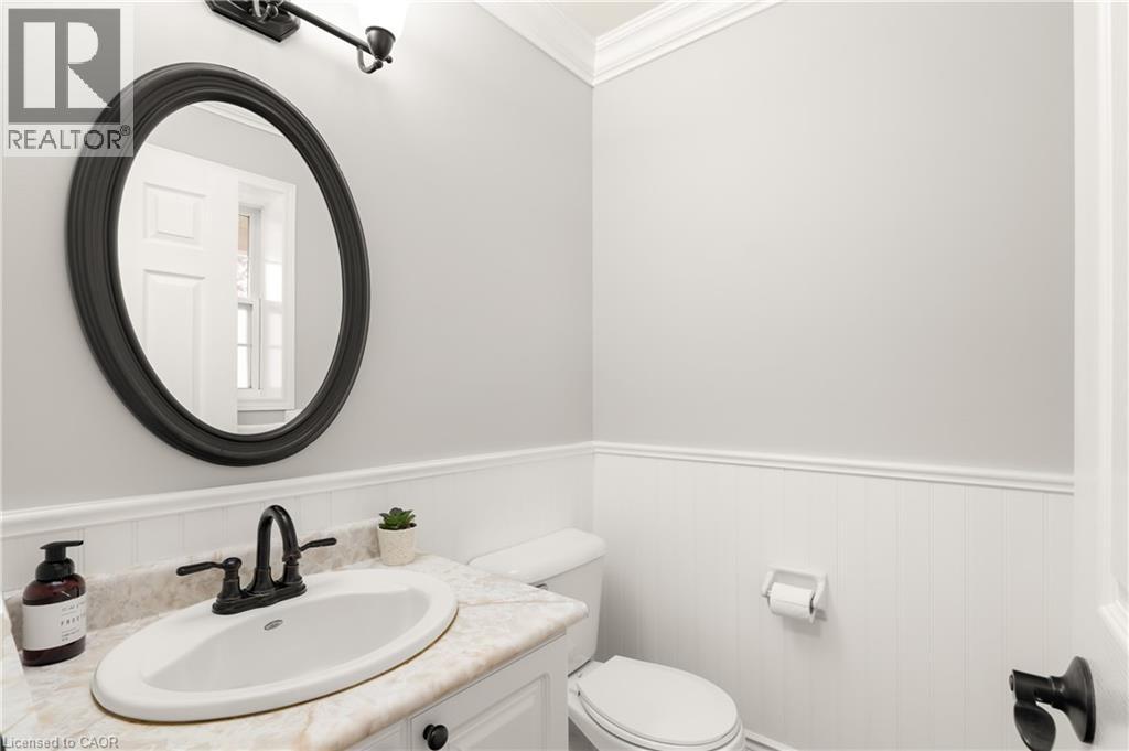 635 Bonavista Drive, Waterloo, Ontario  N2K 4B3 - Photo 6 - 40825888