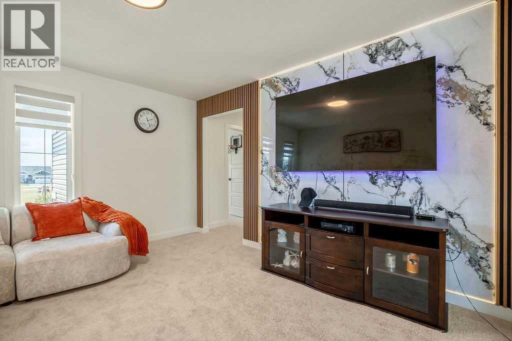 61 Dawson Gardens, Chestermere, Alberta  T1X 2R1 - Photo 23 - A2307507