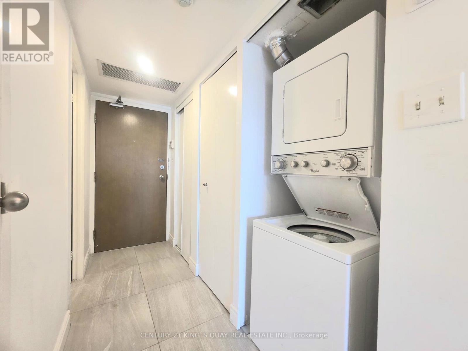2513 - 1001 Bay Street, Toronto, Ontario  M5S 3A6 - Photo 12 - C12941902