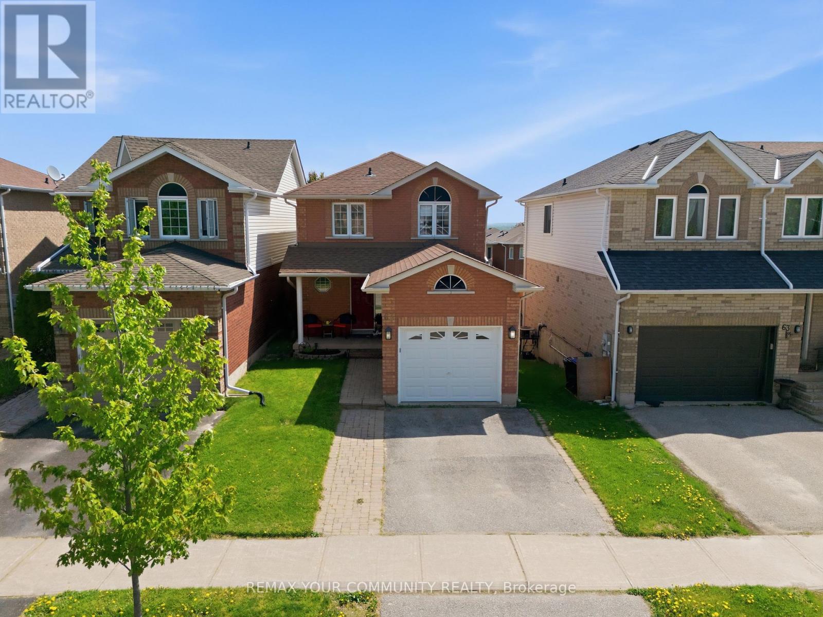 65 Adams Street, Bradford West Gwillimbury, Ontario  L3Z 3E2 - Photo 2 - N13160288
