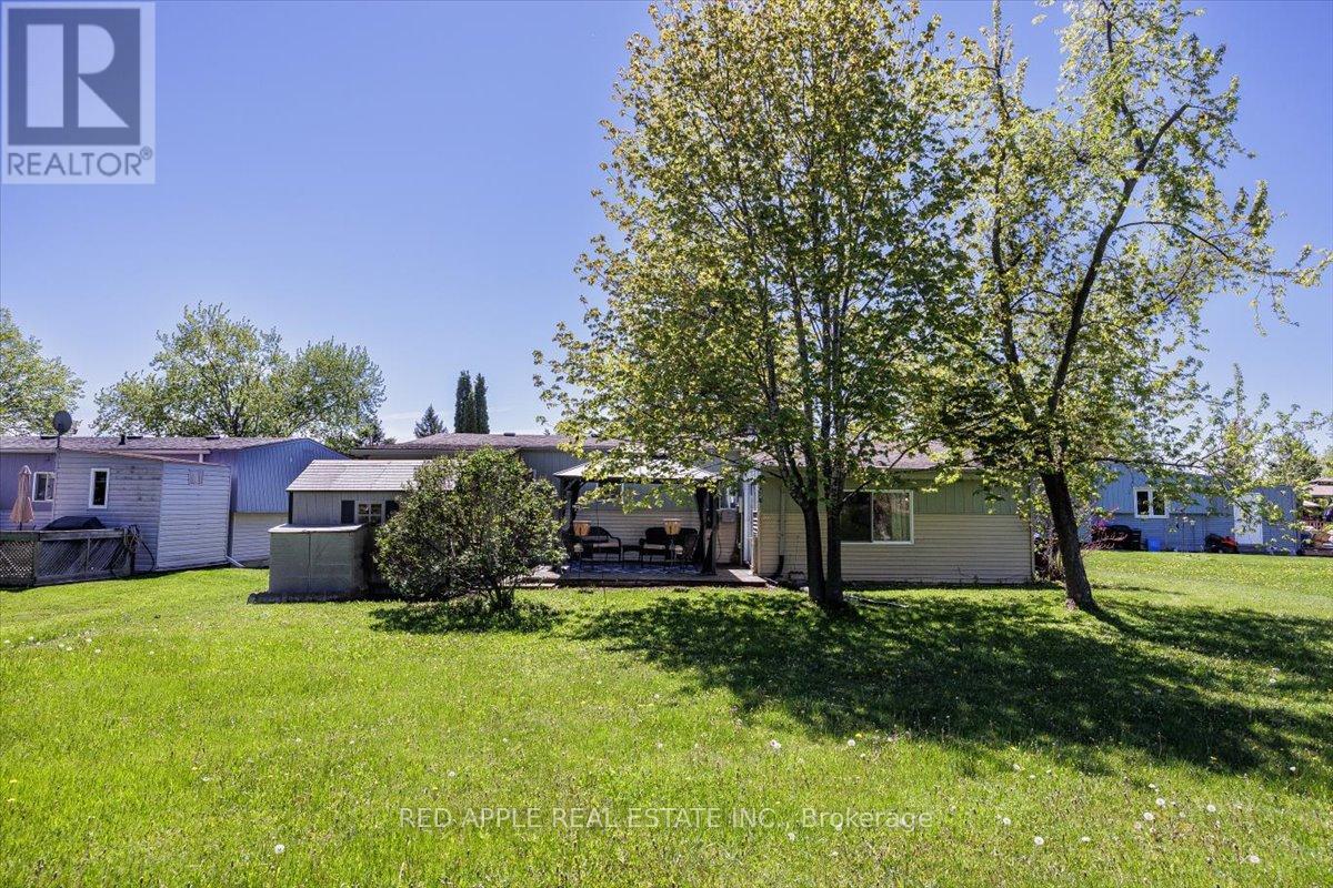 12 Belle Isle Arm, Innisfil, Ontario L9S 1N7 - Photo 37 - N13160334