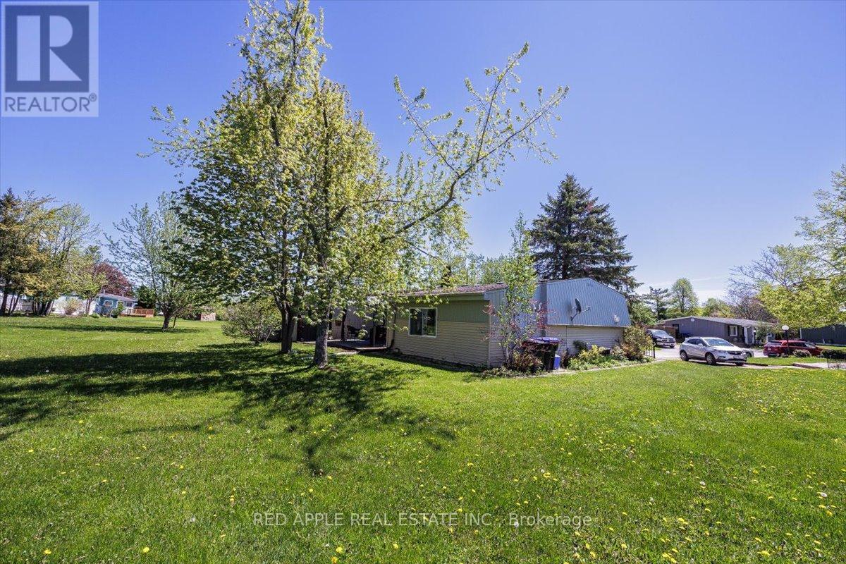 12 Belle Isle Arm, Innisfil, Ontario L9S 1N7 - Photo 38 - N13160334