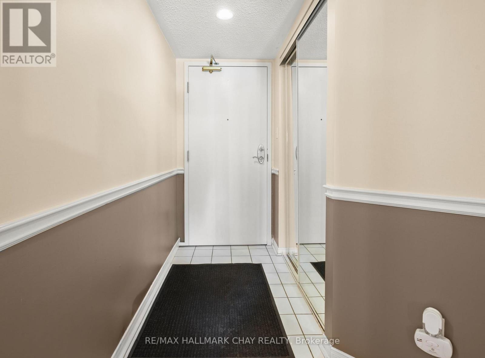 215 - 247 King Street N, New Tecumseth, Ontario  L9R 1N4 - Photo 4 - N13160336