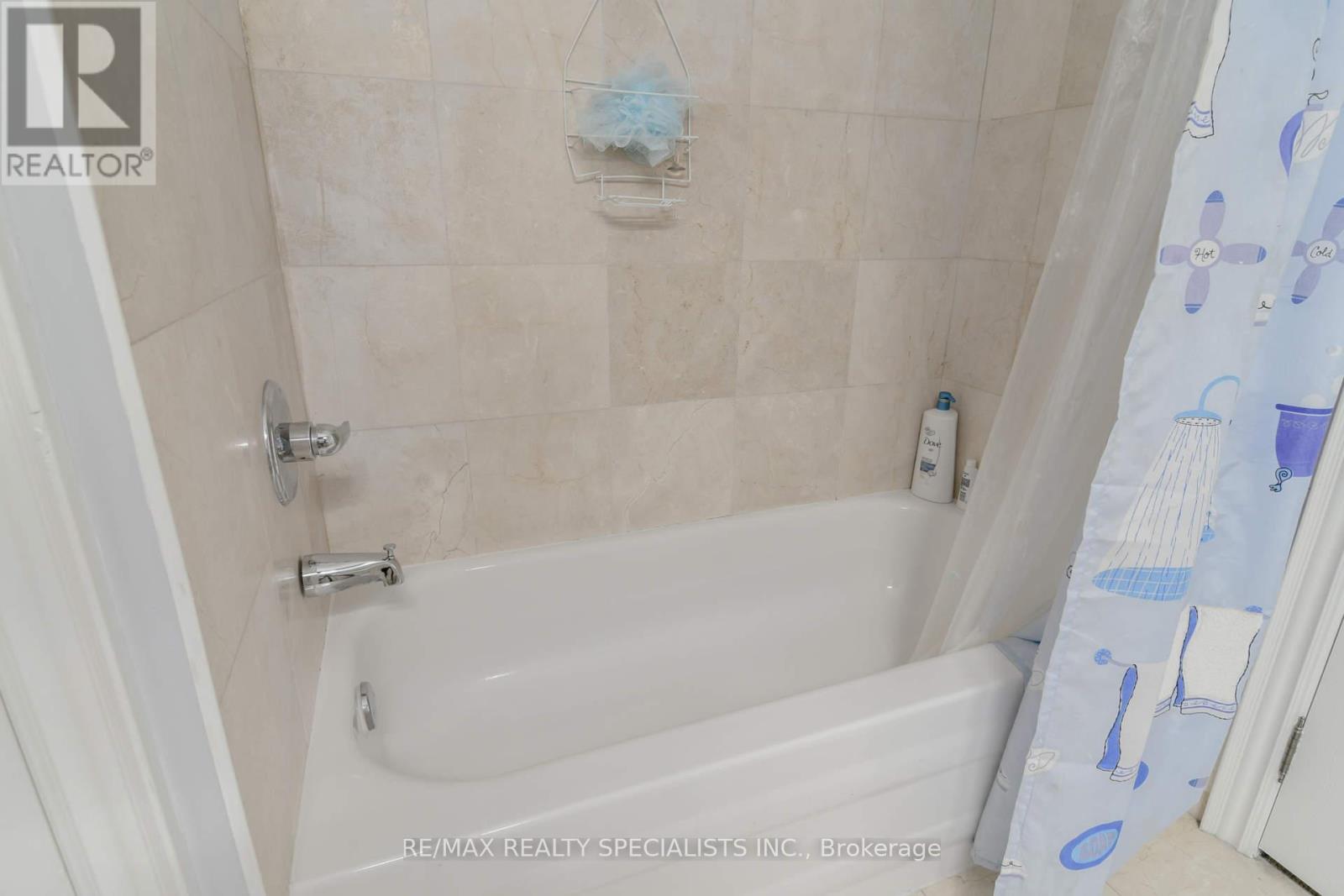 Upper - 7 Scott Drive, Richmond Hill, Ontario  L4C 6V5 - Photo 27 - N13160406